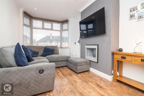 17 Croft Down Road, Solihull, B92 9BD