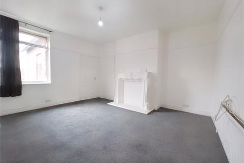 3 bedroom flat to rent, Silverdale Terrace, Gateshead NE8