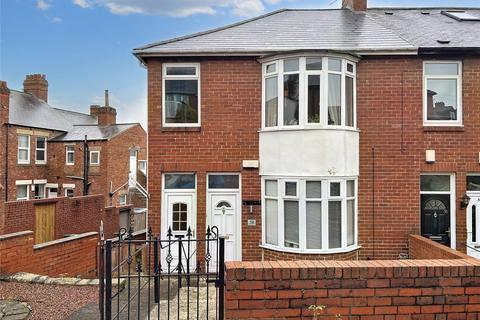 3 bedroom flat to rent, Silverdale Terrace, Gateshead NE8