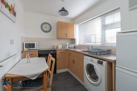 1 bedroom flat for sale, Westminster Road, Macclesfield, SK10 3AJ