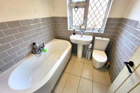 3 bedroom semi-detached house for sale, The Lawn, Rhyl