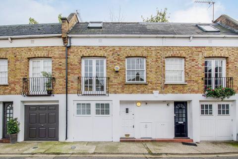 2 bedroom flat to rent, Royal Crescent Mews, Holland Park, London, W11