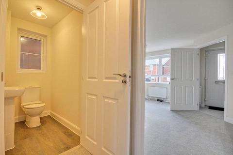 3 bedroom house to rent, Hazelnut Drive, Beverley