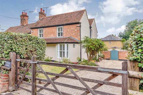 4 bedroom semi-detached house for sale, Main Road, Margaretting, Ingatestone, Essex, CM4