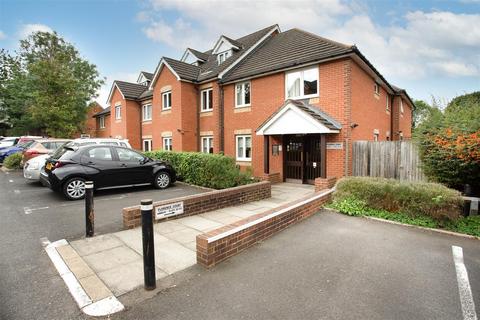 2 bedroom retirement property for sale, Willow Road, Aylesbury HP19