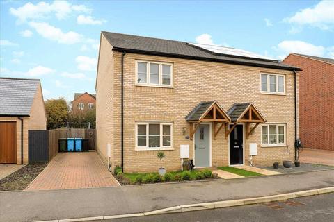 3 bedroom semi-detached house for sale, Groome Street, Burton Latimer