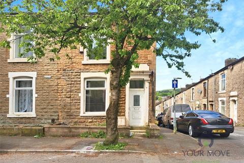 3 bedroom end of terrace house to rent, Greenway Street, Lancashire BB3