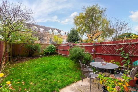 2 Offley Place, Isleworth, TW7 4SZ