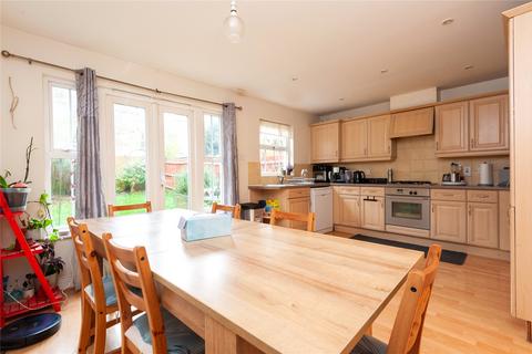 2 Offley Place, Isleworth, TW7 4SZ