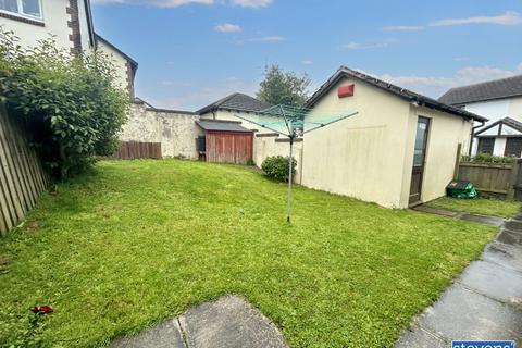 2 bedroom semi-detached bungalow to rent, The Heathers, Okehampton, Devon