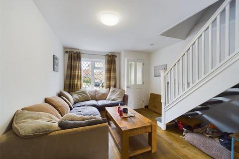 2 bedroom terraced house for sale, Telford Drive, Walton-On-Thames