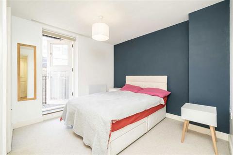 2 bedroom flat for sale, Huntley Street, London WC1E