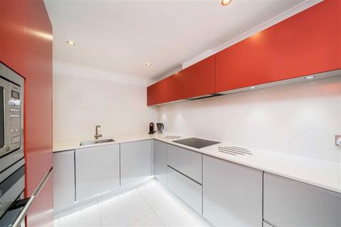 2 bedroom flat for sale, Berners Street, London W1T