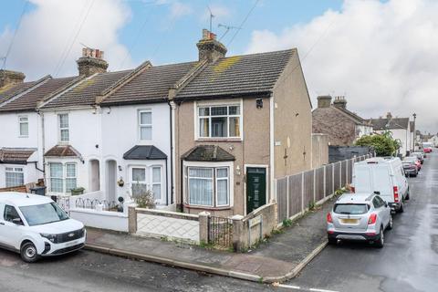 2 bedroom end of terrace house for sale, Eglinton Road, Swanscombe