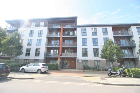 2 bedroom flat to rent, Eastside Mews, Bow