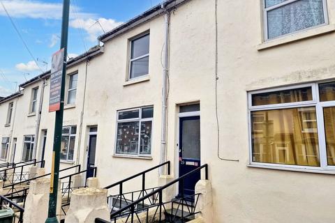 1 bedroom flat to rent, Charlton Street, Maidstone ME16