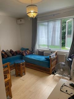 1 bedroom flat for sale, Pavilion Way, Edgware