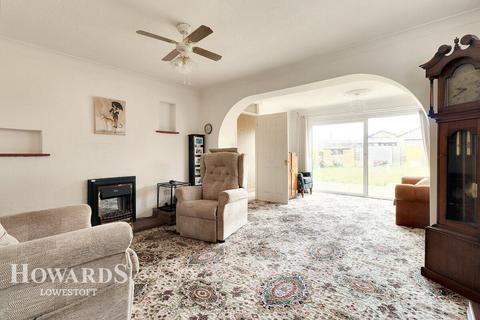 23 Broad Road, Lowestoft, NR32 3PA