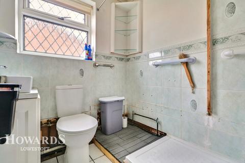 23 Broad Road, Lowestoft, NR32 3PA