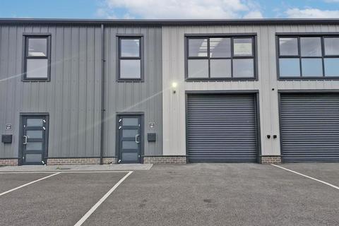 Industrial unit to rent, 80 The Laurels Business Park, Manston