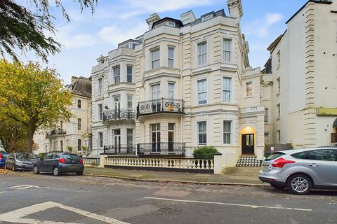 1 bedroom flat for sale, Trinity Crescent, Folkestone, CT20