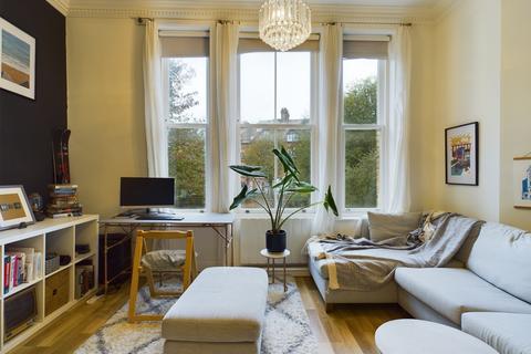 1 bedroom flat for sale, Trinity Crescent, Folkestone, CT20