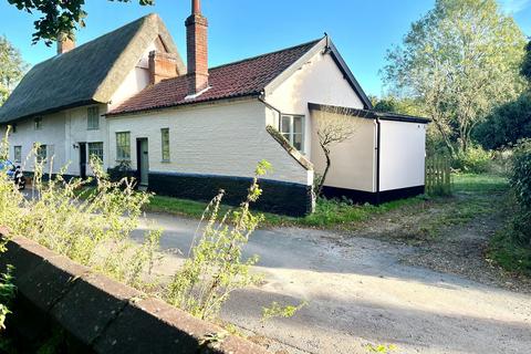 1 bedroom cottage for sale, Church Lane, Old Buckenham