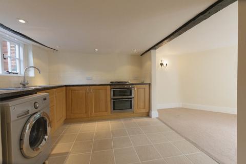 2 bedroom property to rent, The Borough, Farnham GU10