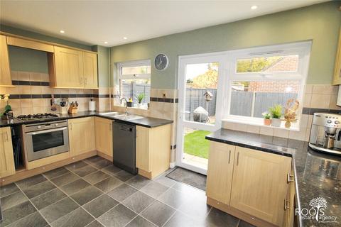 3 bedroom semi-detached house for sale, Grindle Close, Berkshire RG18