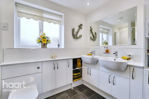 21 Battle Rise, Heybridge, Maldon, CM9 4PF