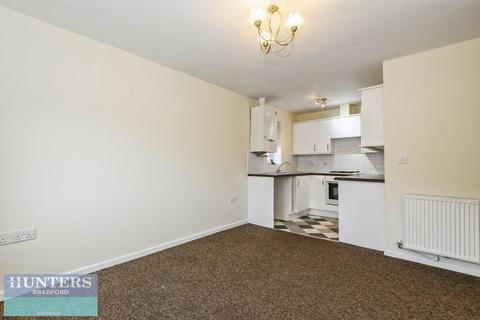 1 bedroom flat to rent, Chartwell Drive, West Yorkshire, Bradford, BD6