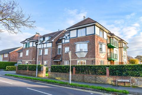 3 bedroom ground floor flat for sale, Stuart Road, Highcliffe, Christchurch, BH23