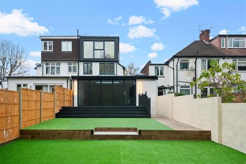 4 bedroom semi-detached house for sale, Ellerman Avenue, Twickenham TW2