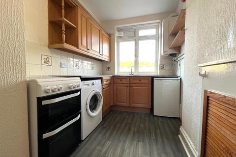 2 bedroom flat to rent, Terrace Road, Aberystwyth