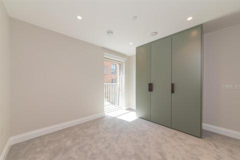 2 bedroom flat to rent, Explorer Way, Mill Hill