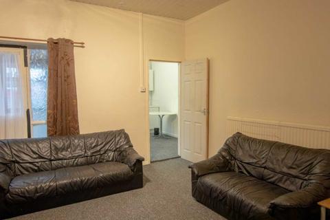 1 bedroom flat to rent, Colwick Road, West Bridgford, Nottingham, NG2