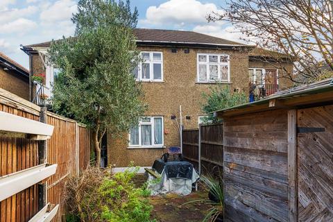 2 bedroom maisonette for sale, Highgate,  London,  N10,  N10