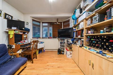 2 bedroom maisonette for sale, Highgate,  London,  N10,  N10