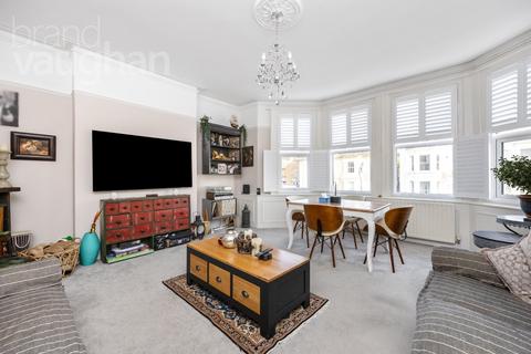 2 bedroom flat for sale, Sackville Gardens, Hove, East Sussex, BN3