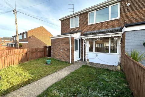 3 bedroom end of terrace house for sale, Honister Square, Crook, DL15