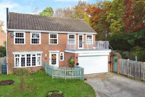 4 bedroom detached house for sale, Sheridan Crescent, Baughurst, Tadley, Hampshire, RG26