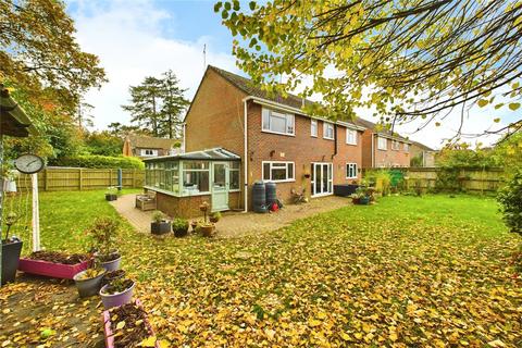 4 bedroom detached house for sale, Sheridan Crescent, Baughurst, Tadley, Hampshire, RG26