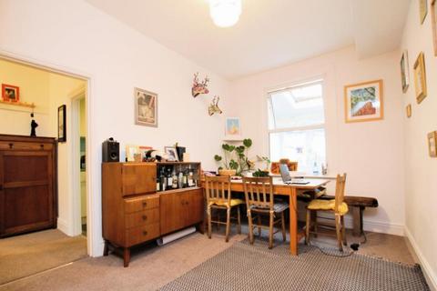 2 bedroom terraced house to rent, Mogg Street, Bristol BS2