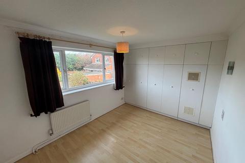 2 bedroom semi-detached house to rent, Prestbury Close, Redditch, B98 0QL