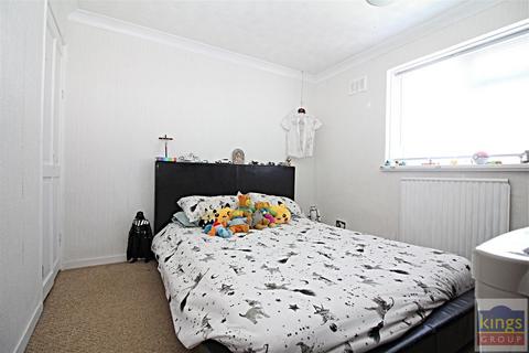 14 Quarry Spring, Harlow, CM20 3HP