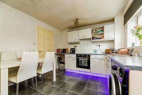 3 bedroom house for sale, Fairfield Court, wombwell, Barnsley