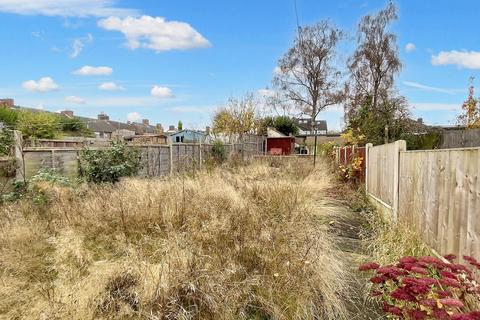 3 bedroom terraced house for sale, Grange Road, Hugglescote, LE67