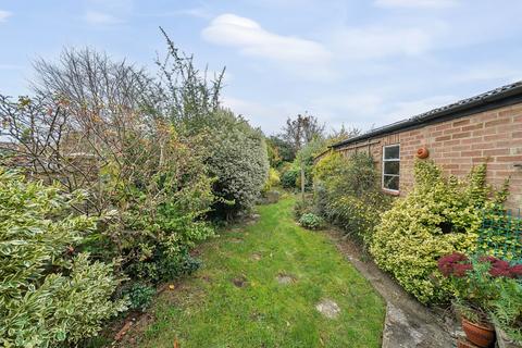 4 bedroom semi-detached house for sale, Liscombe Road, Bedfordshire LU5