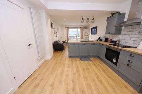 15 Graig Terrace, Abercwmboi, Aberdare, CF44 6AH