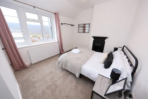 15 Graig Terrace, Abercwmboi, Aberdare, CF44 6AH